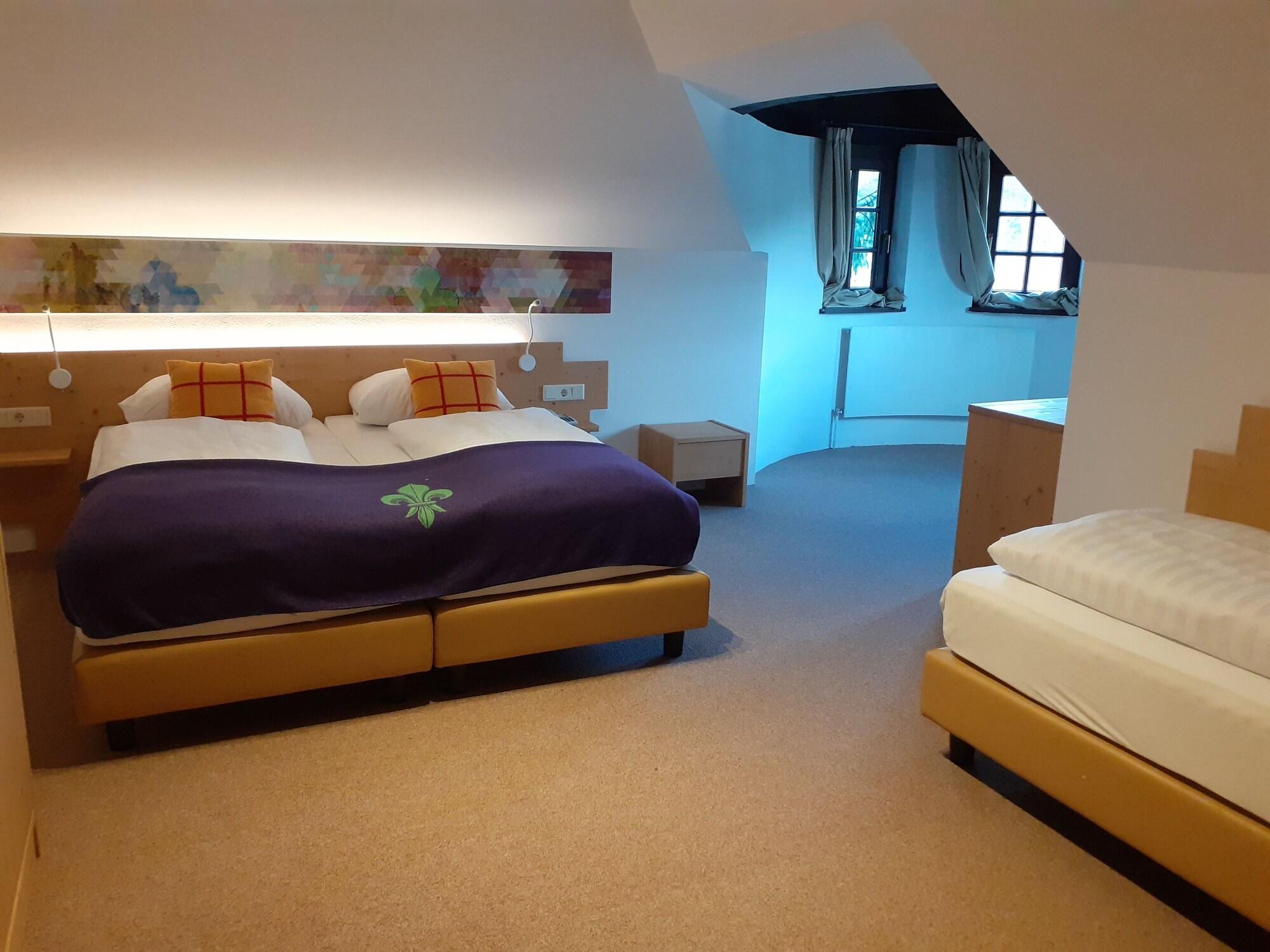 Family Hotel Schloss Rosenegg ฟีบาบรุนน์ ภายนอก รูปภาพ