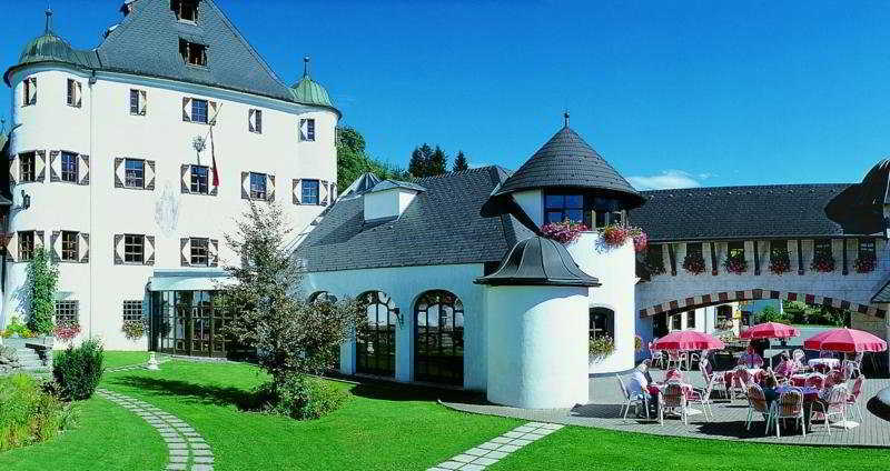 Family Hotel Schloss Rosenegg ฟีบาบรุนน์ ภายนอก รูปภาพ