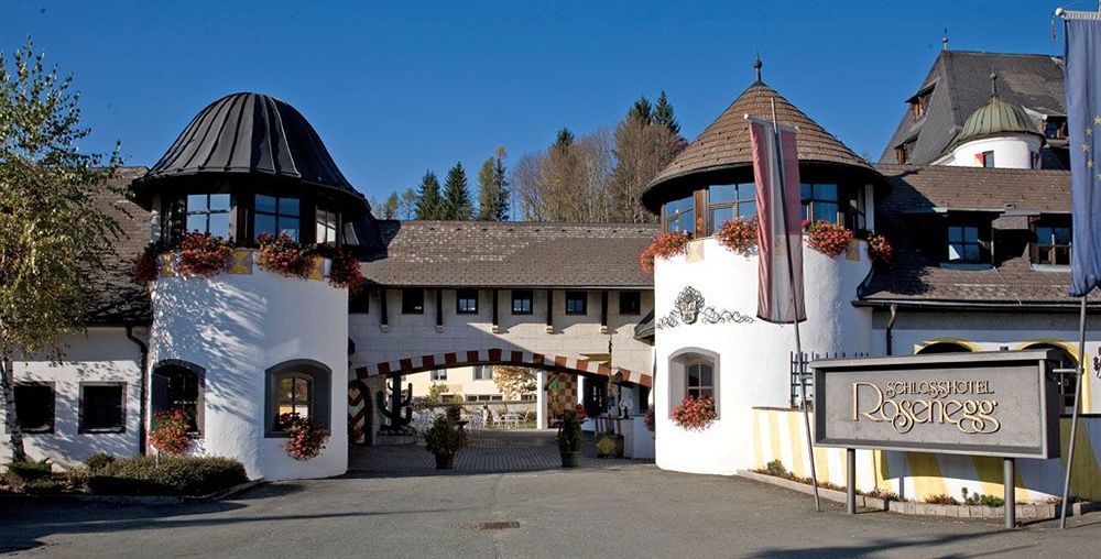 Family Hotel Schloss Rosenegg ฟีบาบรุนน์ ภายนอก รูปภาพ